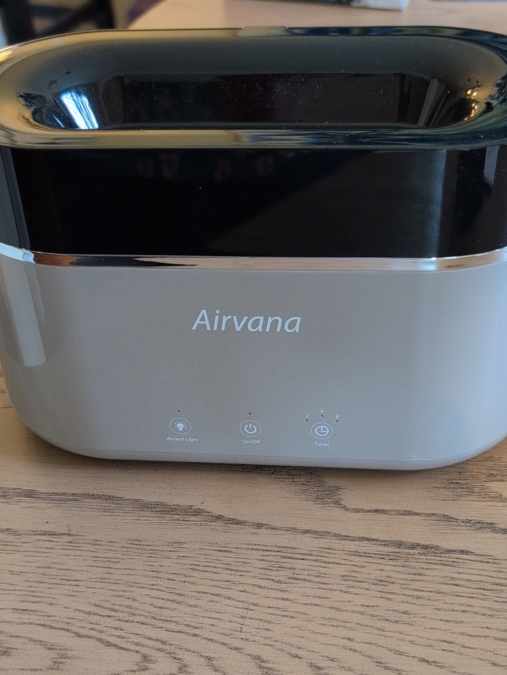 Silver and Black Ultrasonic Humidifier